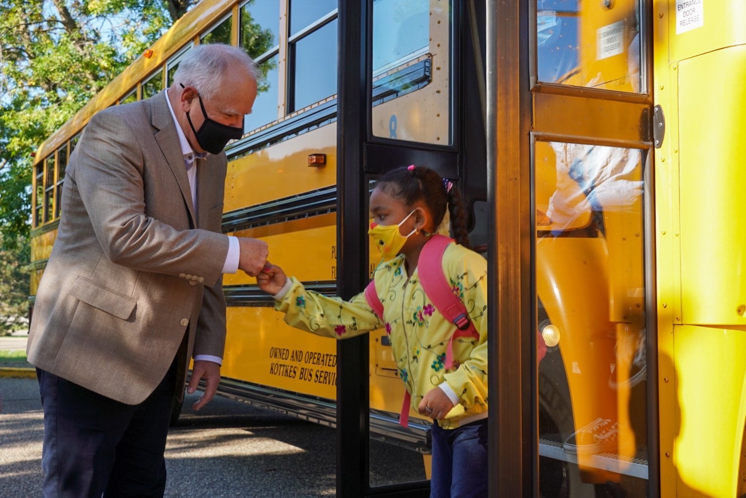 Feature image for As School Year Begins, Governor Walz, Lieutenant Governor Flanagan Encourage Minnesotans 12 and Up to Get Vaccinated