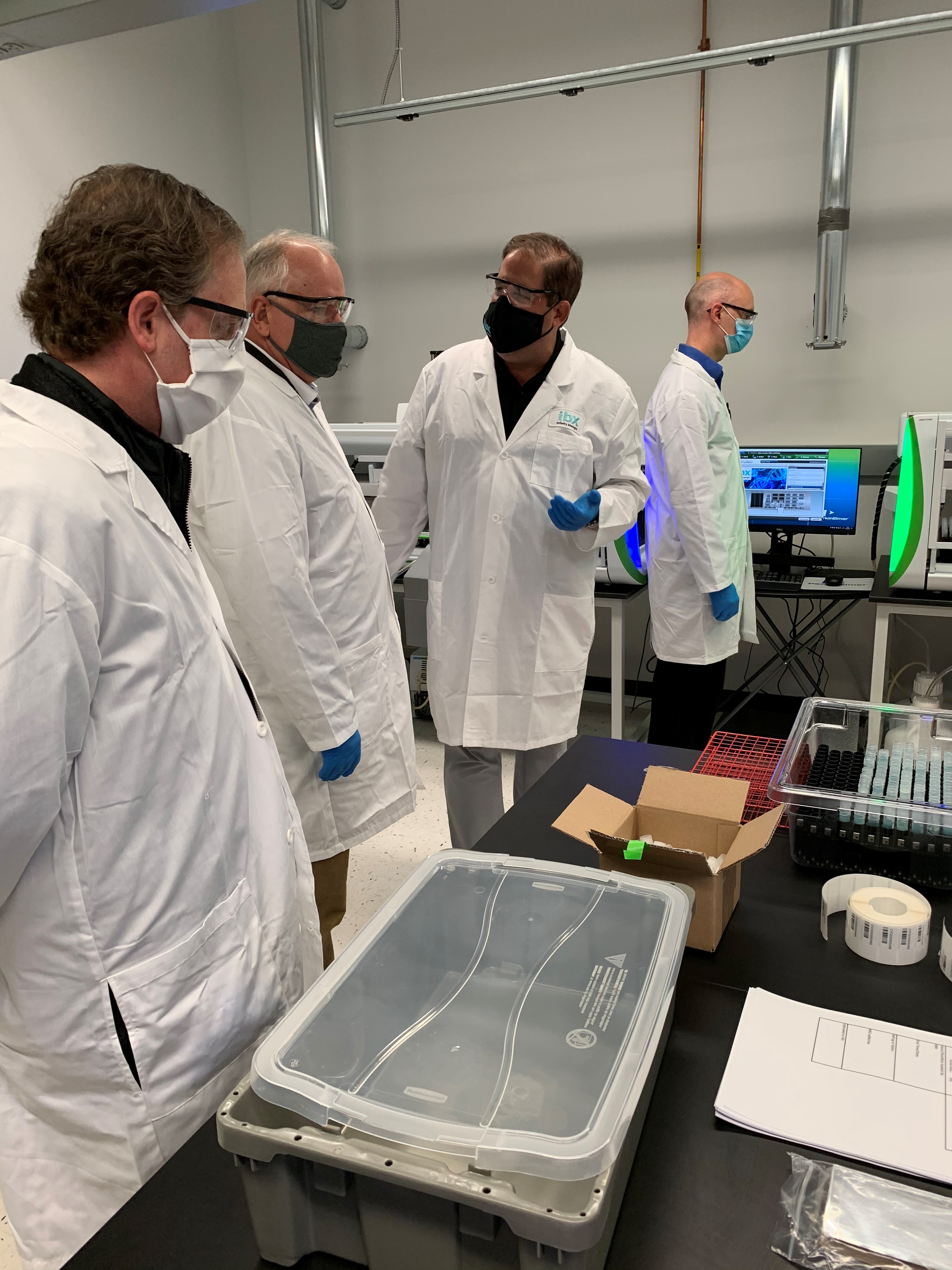 Feature image for Governor Walz Marks Opening of Minnesota’s New COVID-19 Saliva Lab in Oakdale
